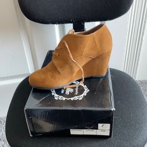Brown Suede booties with wedge